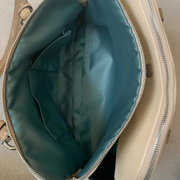 GREAT condition - Coach Penelope Ivory/brown Leather Satchel/shoulder Tote - Picture 10 of 15